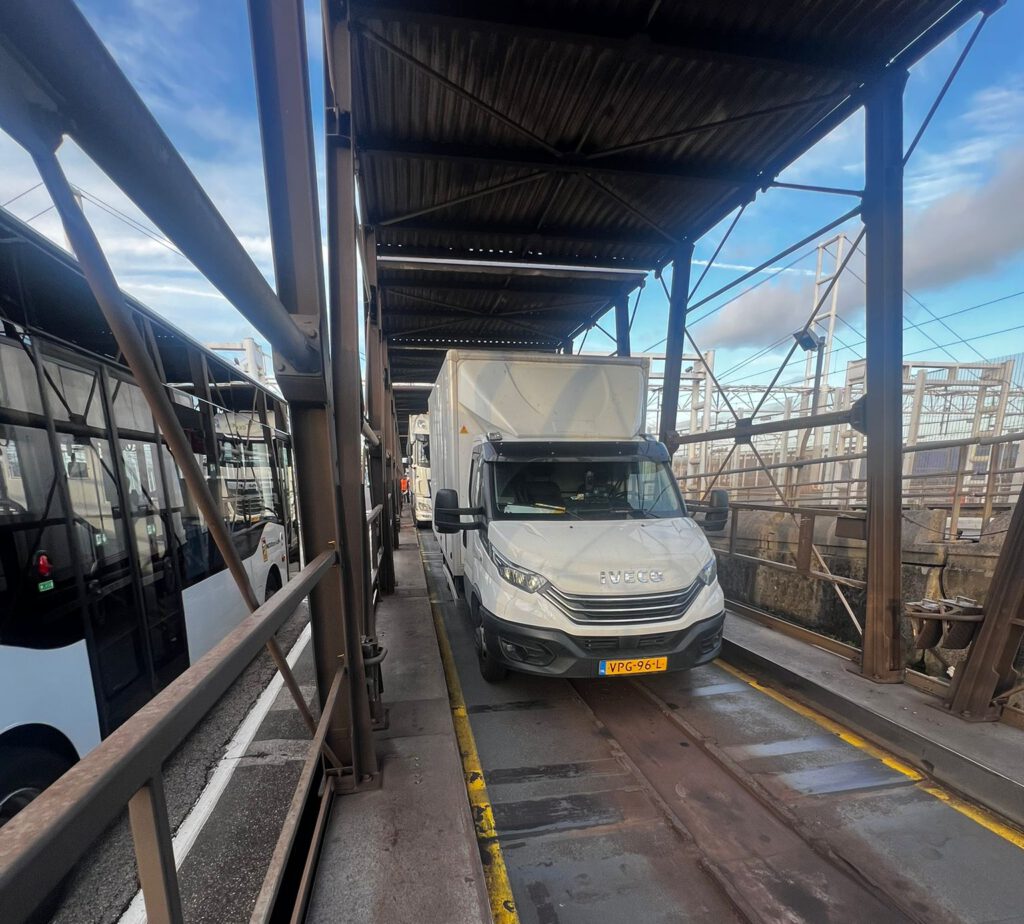 PHOTO 2024 10 22 21 38 32 e1762437723941