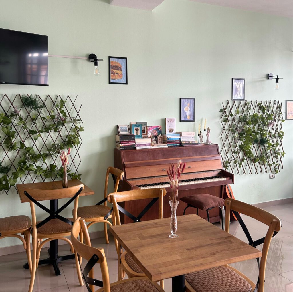 pexels anais ginguene 485485411 34624425 scaled e1762702442677